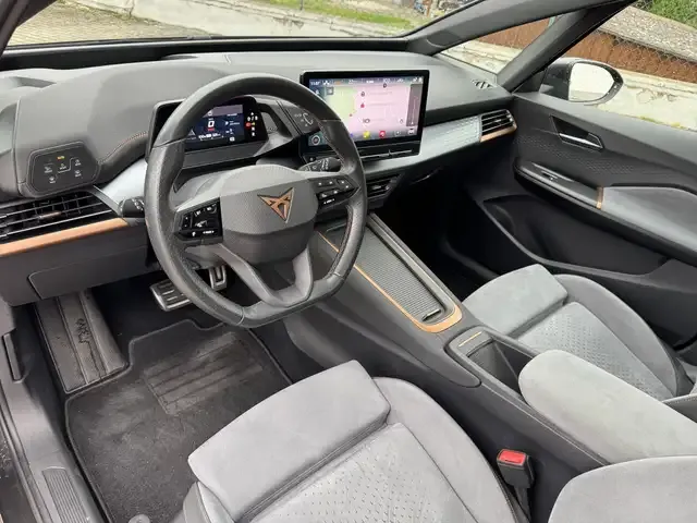 CUPRA Born