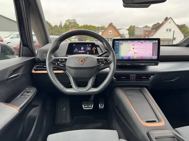 CUPRA Born