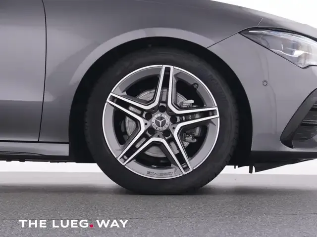 Mercedes-Benz CLA 180