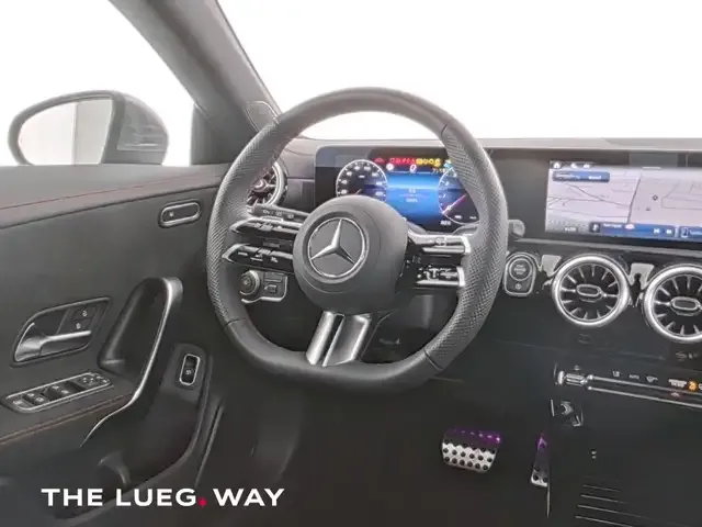 Mercedes-Benz CLA 180