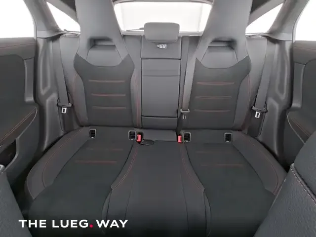 Mercedes-Benz CLA 180
