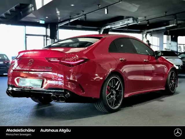Mercedes-Benz CLA 45 AMG