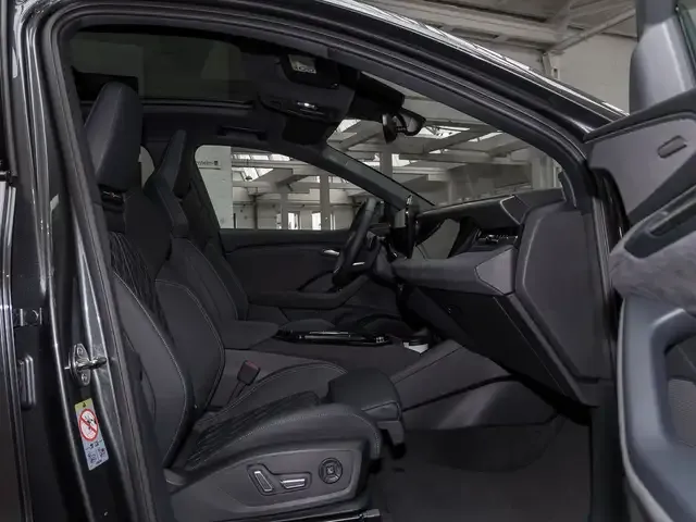 Audi SQ6