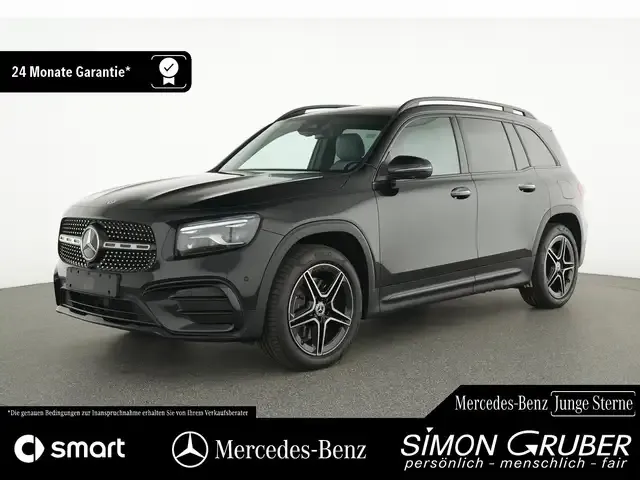 Mercedes-Benz GLB 220