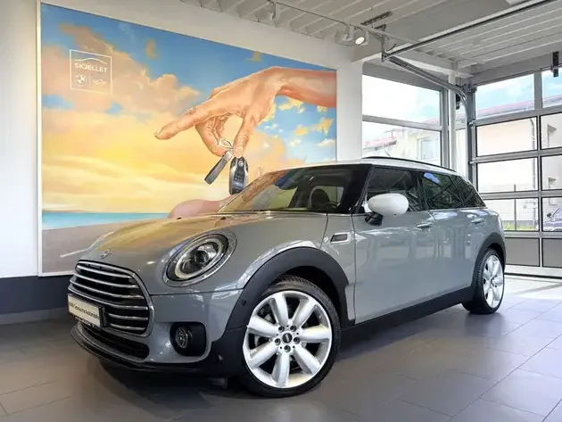 MINI Cooper Clubman