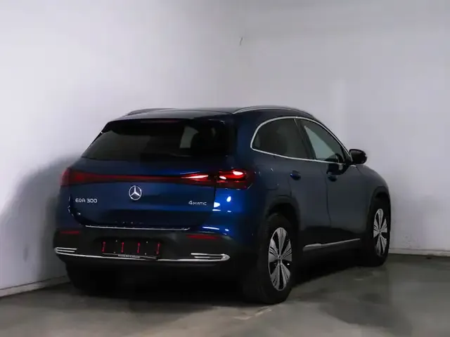 Mercedes-Benz EQA 300