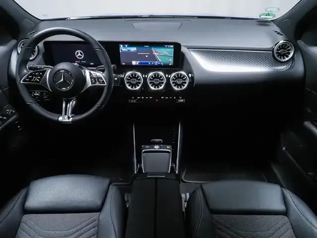 Mercedes-Benz EQA 300