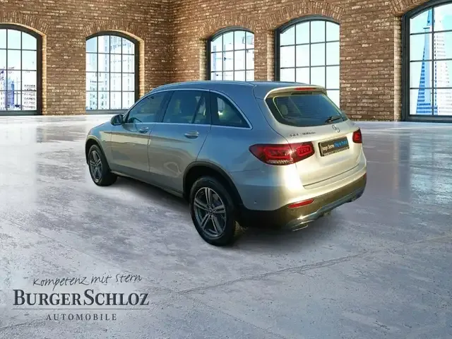 Mercedes-Benz GLC 300