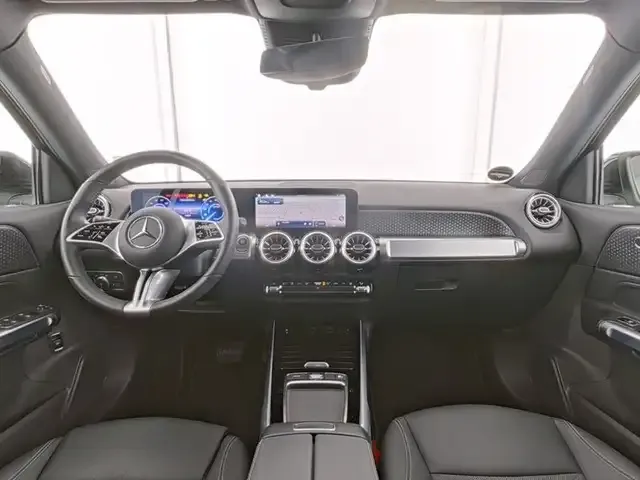 Mercedes-Benz EQB 350