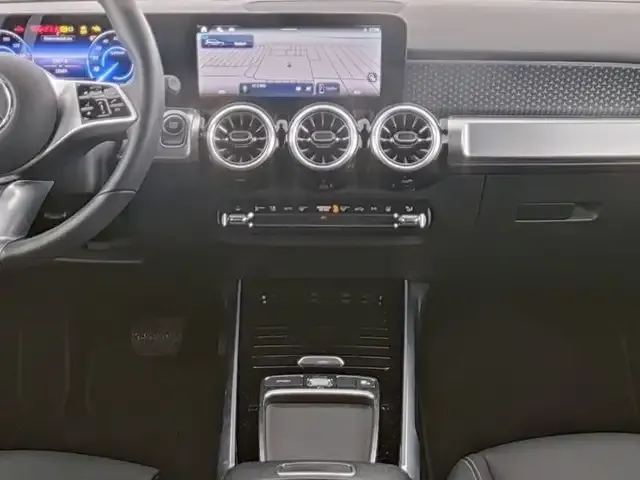 Mercedes-Benz EQB 350