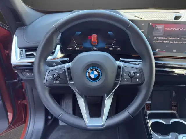 BMW iX1