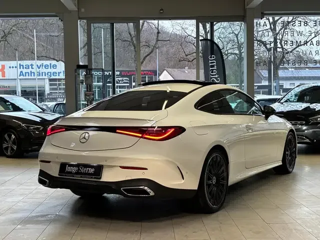 Mercedes-Benz CLE 200