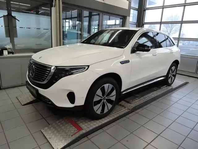 Mercedes-Benz EQC 400