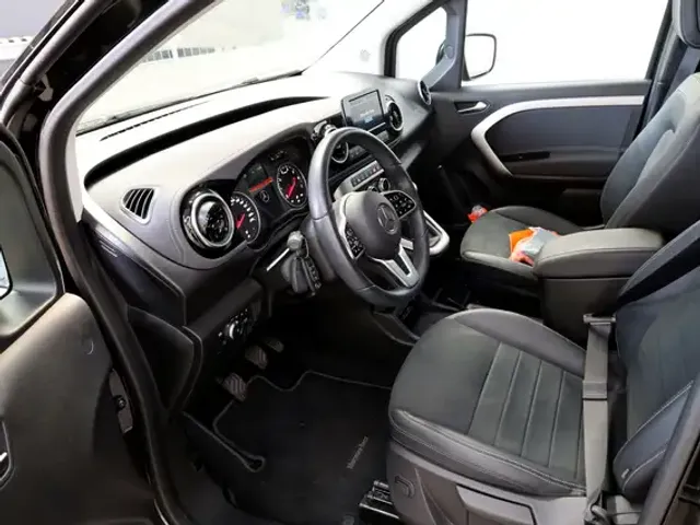 Mercedes-Benz T-Class