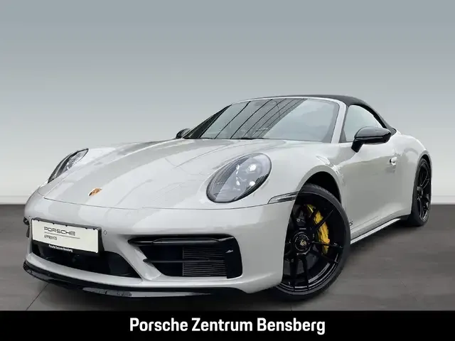 Porsche 992