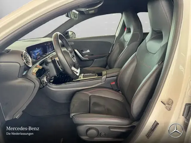 Mercedes-Benz A 35 AMG