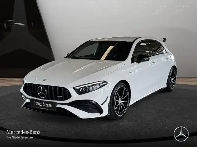 Mercedes-Benz A 35 AMG