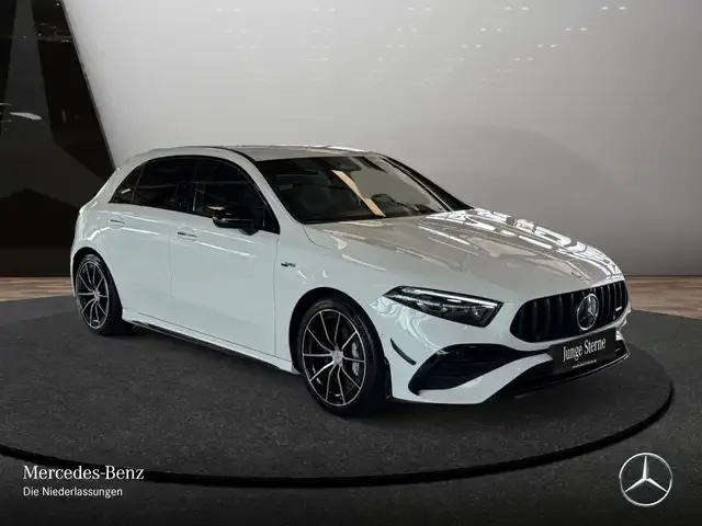 Mercedes-Benz A 35 AMG