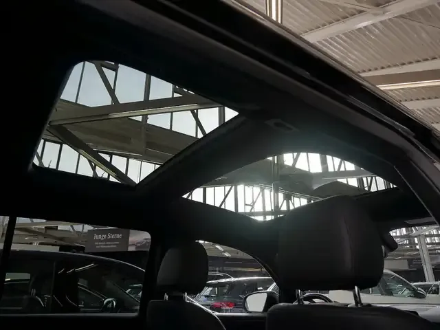 Mercedes-Benz EQB 250