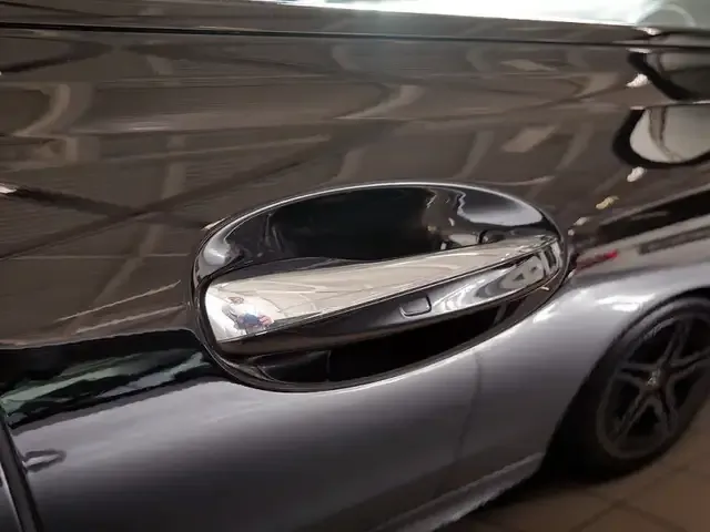 Mercedes-Benz EQB 250