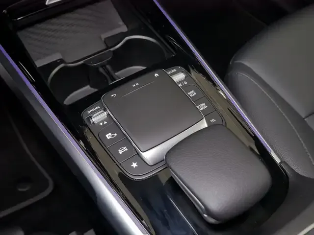 Mercedes-Benz EQB 250