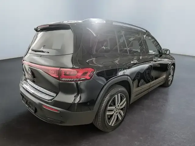 Mercedes-Benz EQB 250