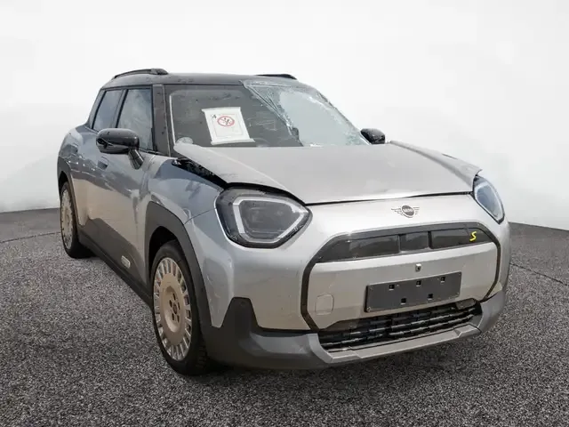 MINI Aceman