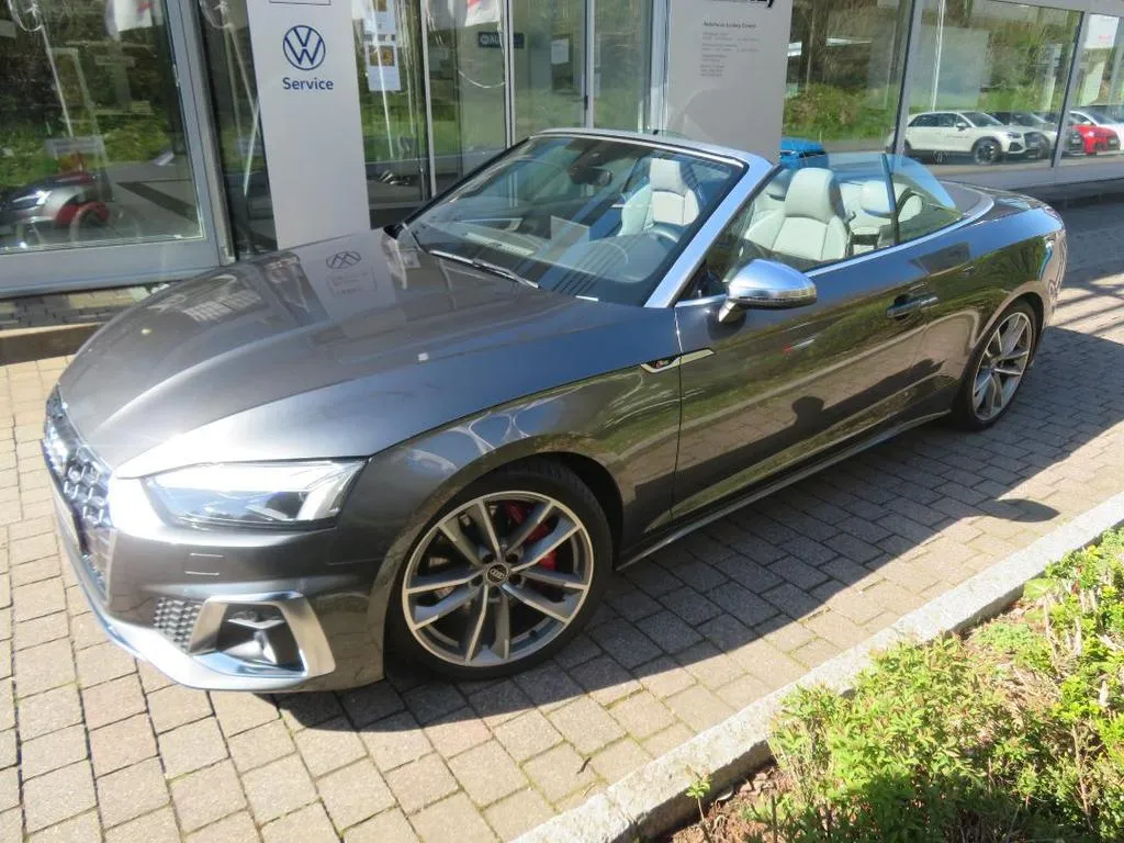 Audi S5