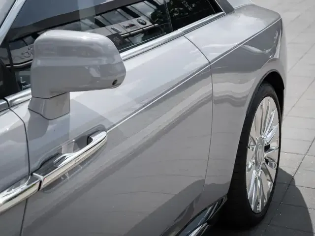 Rolls-Royce Spectre