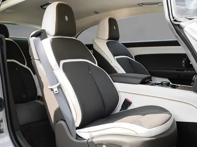 Rolls-Royce Spectre