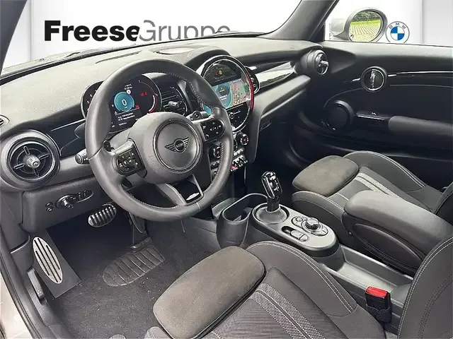 MINI John Cooper Works Cabrio