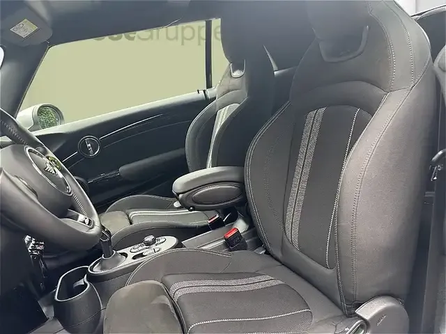 MINI John Cooper Works Cabrio