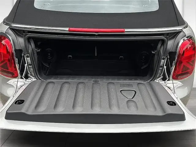 MINI John Cooper Works Cabrio