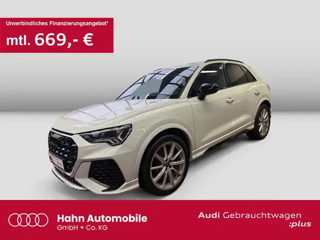 Audi RS Q3