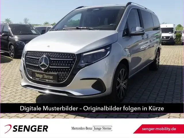 Mercedes-Benz V 220