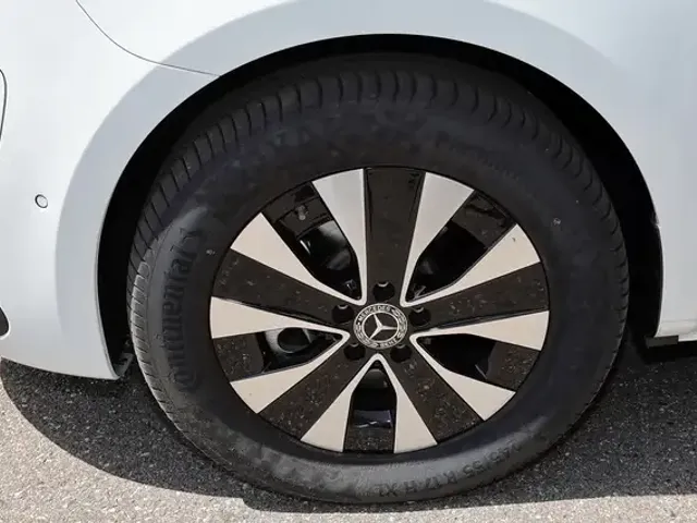 Mercedes-Benz EQV 300