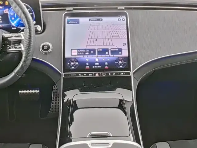 Mercedes-Benz EQE 350