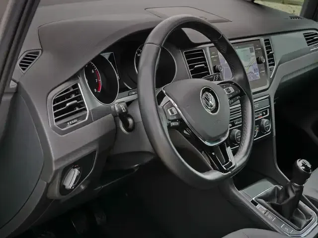 Volkswagen Golf Sportsvan