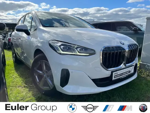 BMW 216