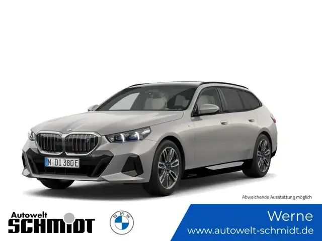 BMW i5