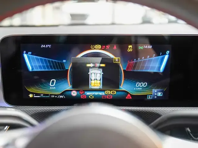 Mercedes-Benz CLA 35 AMG