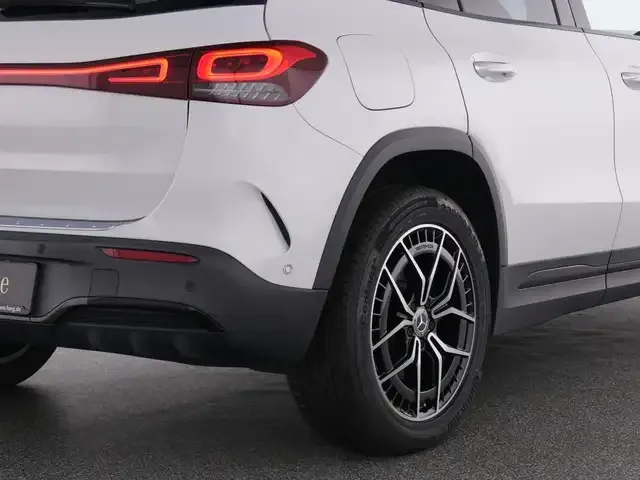 Mercedes-Benz EQA 250