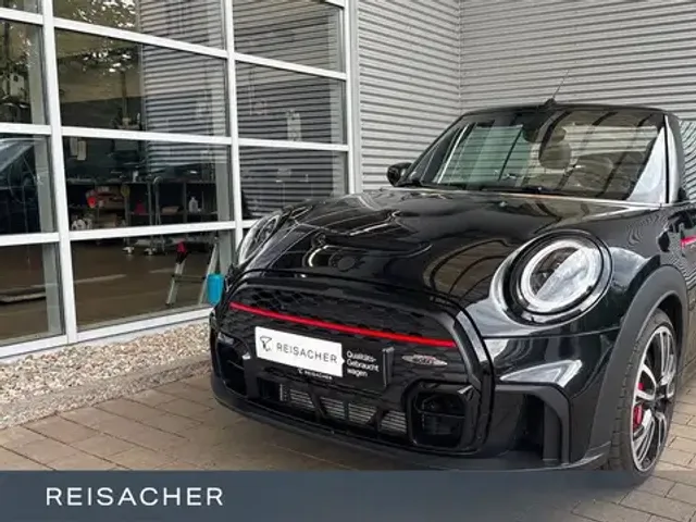 MINI John Cooper Works Cabrio