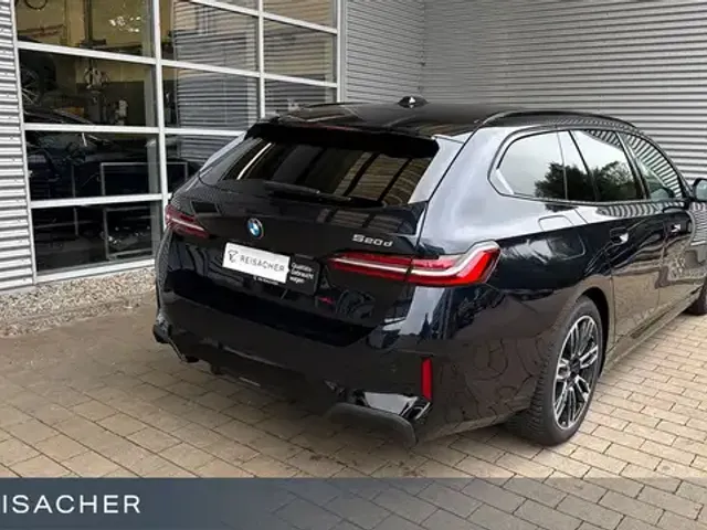 BMW 520