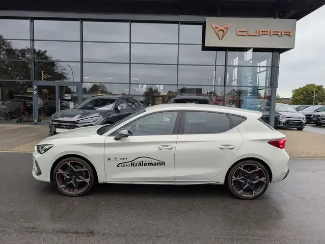 CUPRA Leon
