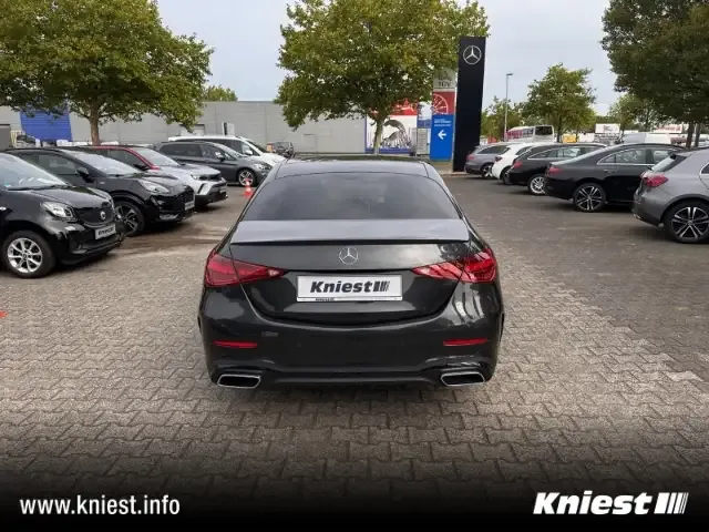Mercedes-Benz C 180