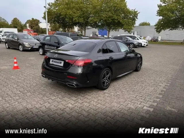 Mercedes-Benz C 180