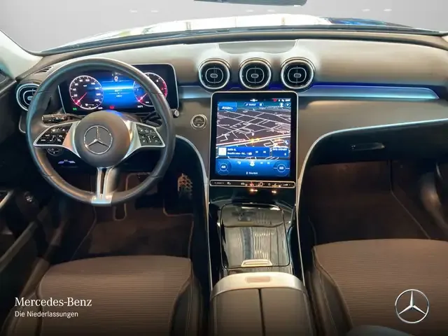 Mercedes-Benz C 220