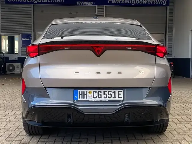 CUPRA Tavascan