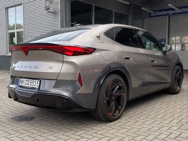 CUPRA Tavascan